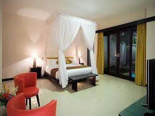Отель The Rishi Villa Семиньяк