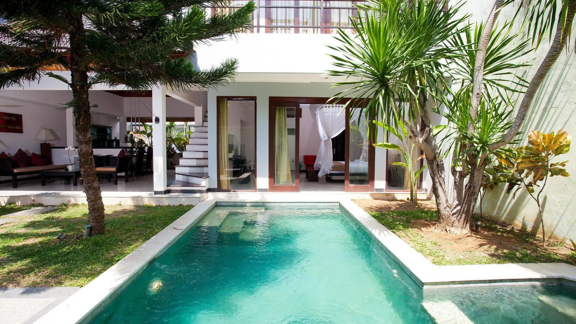 Отель The Rishi Villa Семиньяк