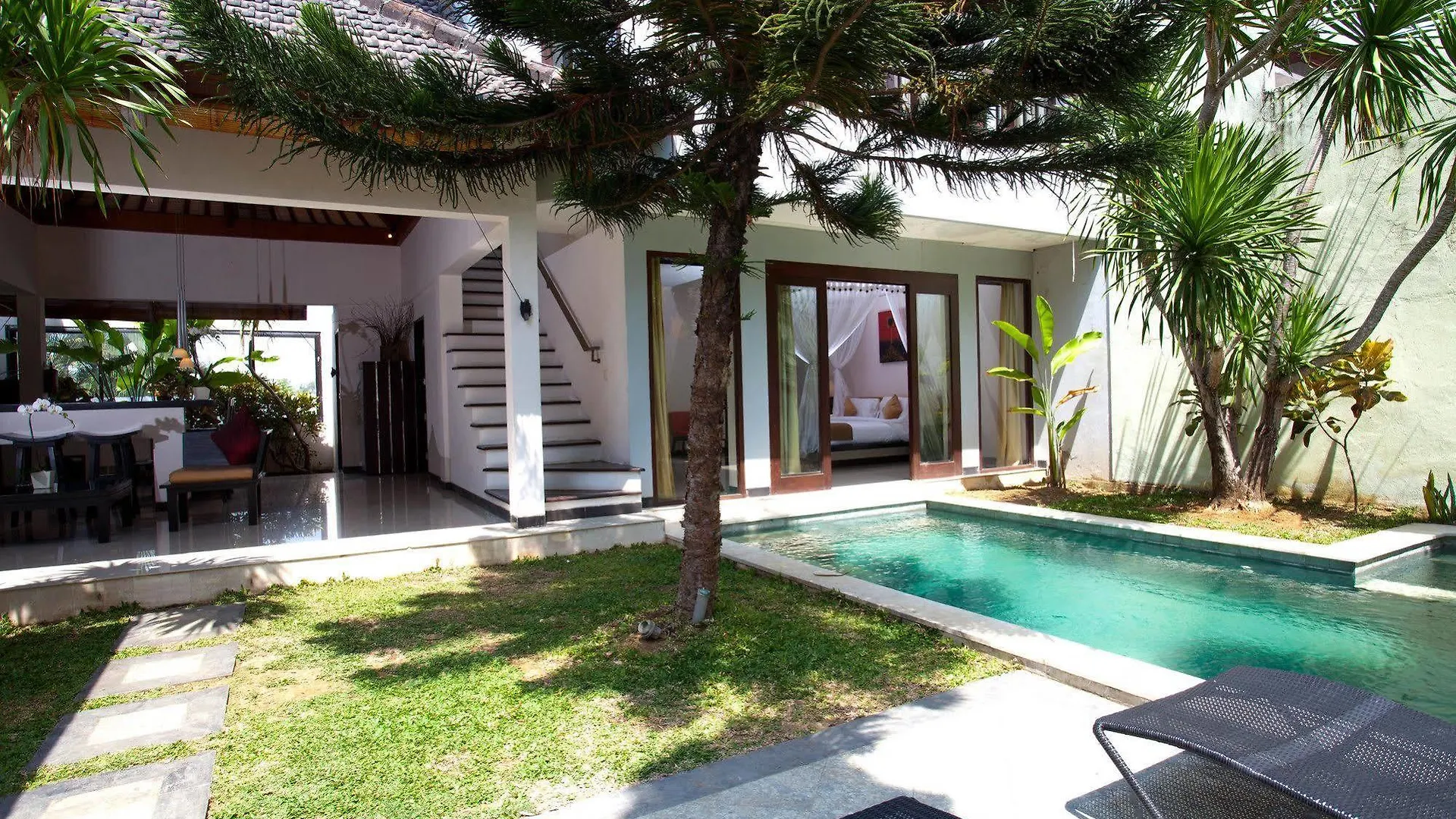 The Rishi Villa Seminyak Hotel
